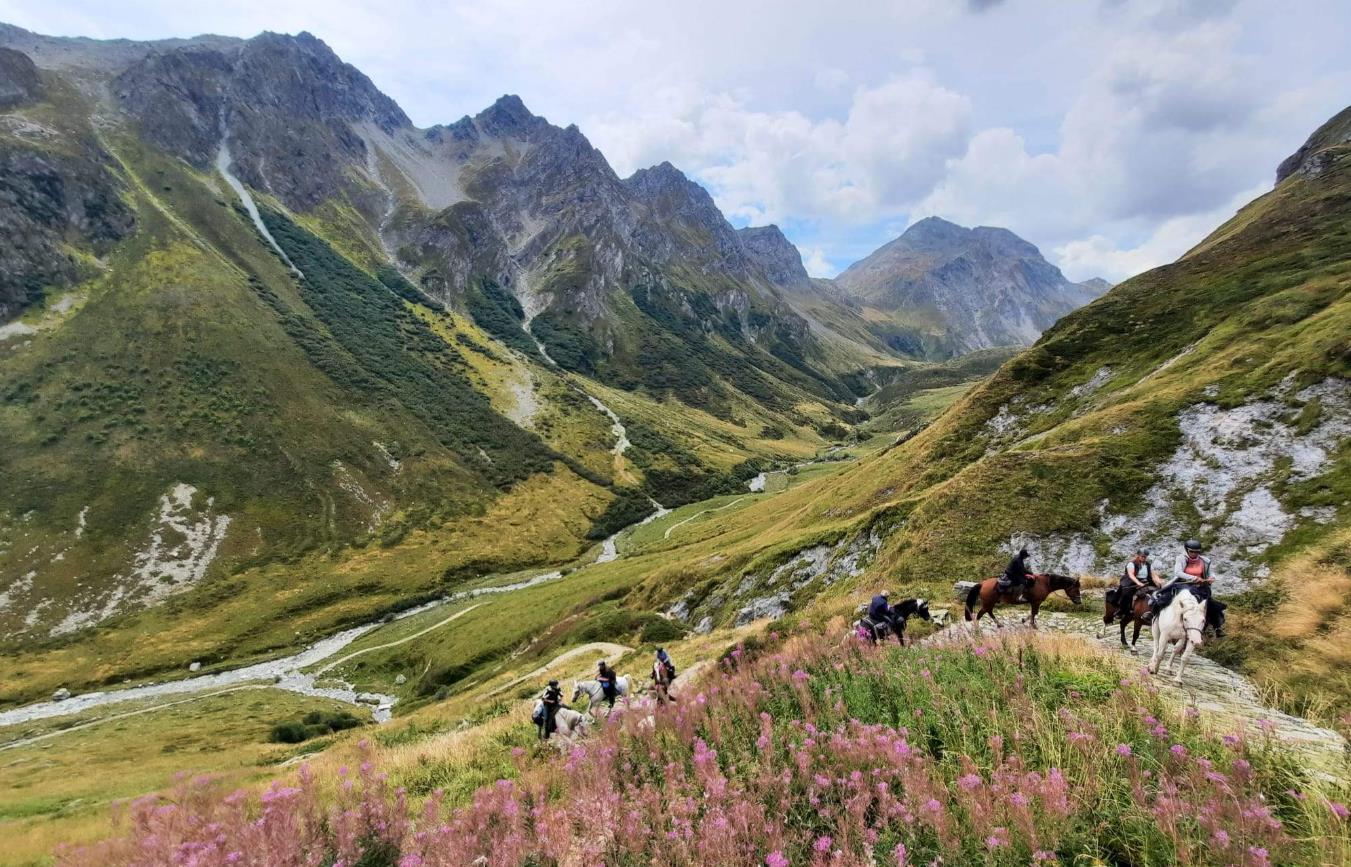 2 Tagesritte Schweiz Lichtenstein 2024 Juni / Juli-> ab Grüsch GR